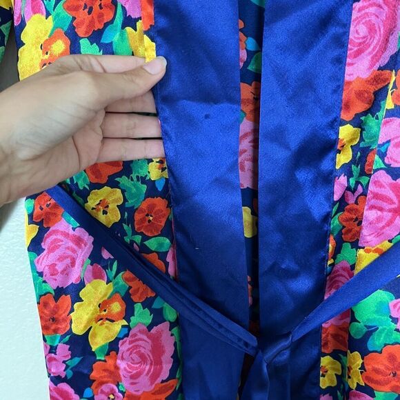 Vintage Victoria's Secret Gold Label Women Floral Satin Short Robe Sleepwear 90s - Picture 8 of 17